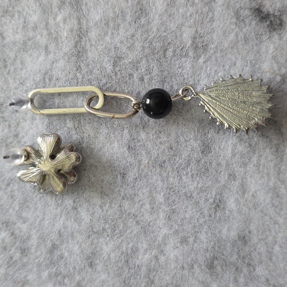 Asymmetrical Black & Silver Tone Rhinestone Earrings Set - Picture 5 of 5